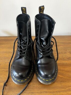 Dr Martens 1460 Black Leather Combat Boots Women’s 7 EU 38